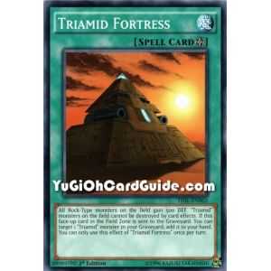 Triamid Fortress (Common) – The Dark Illusion | Carta YUGIOH en México